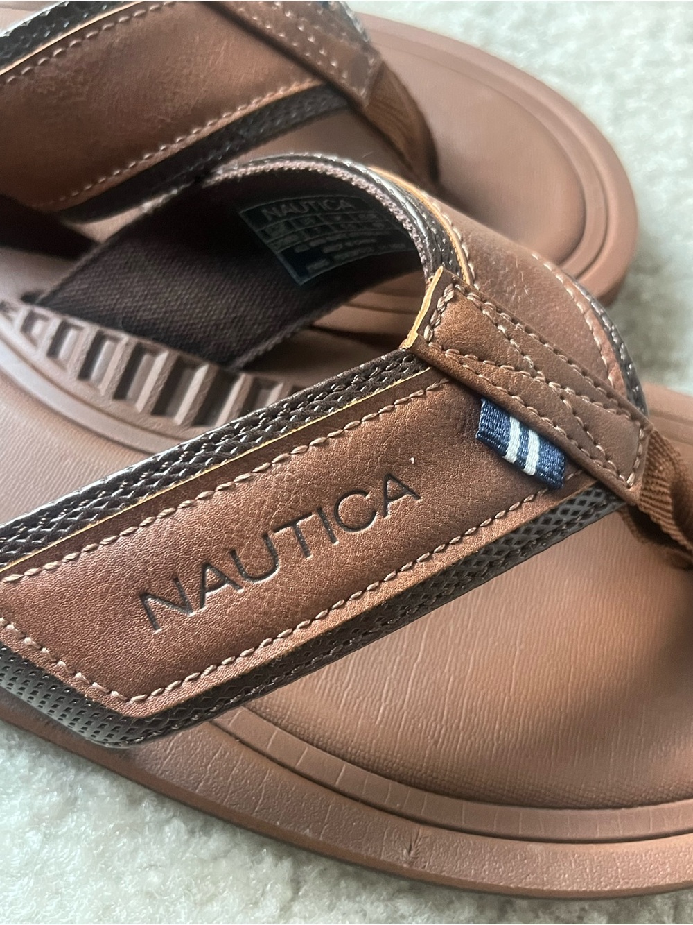 Nautica Brown Leather-Style Men’s Flip Flops Size 7
